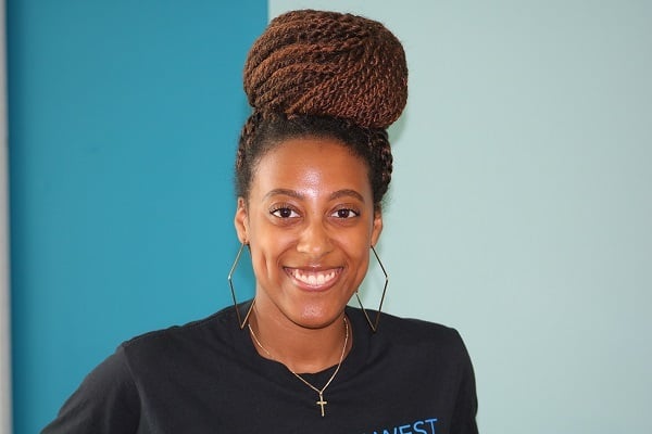 intern-Lydia-small-1